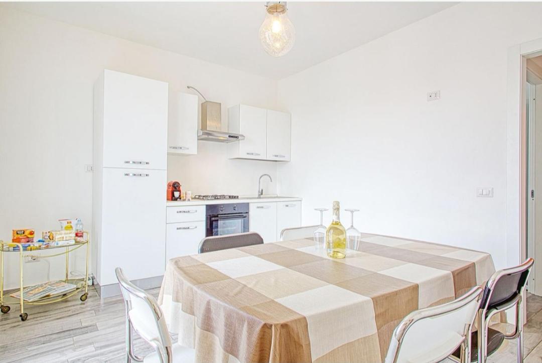 Casa Charlie Apartment Arcisate Екстериор снимка
