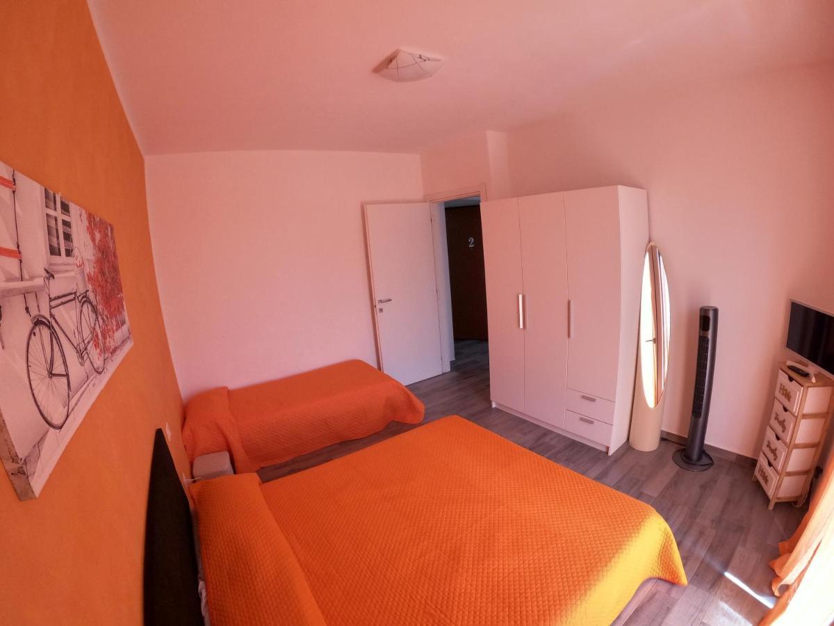 Casa Charlie Apartment Arcisate Екстериор снимка