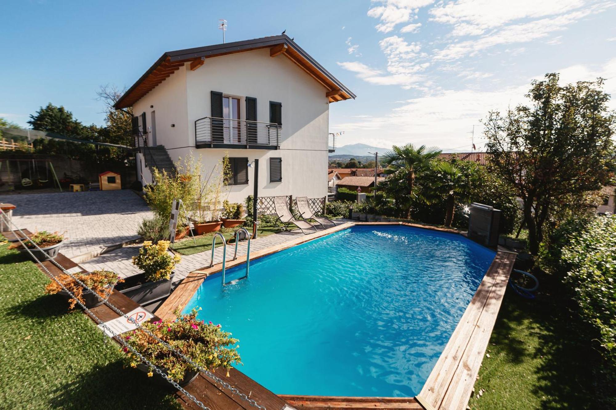 Casa Charlie Apartment Arcisate Екстериор снимка