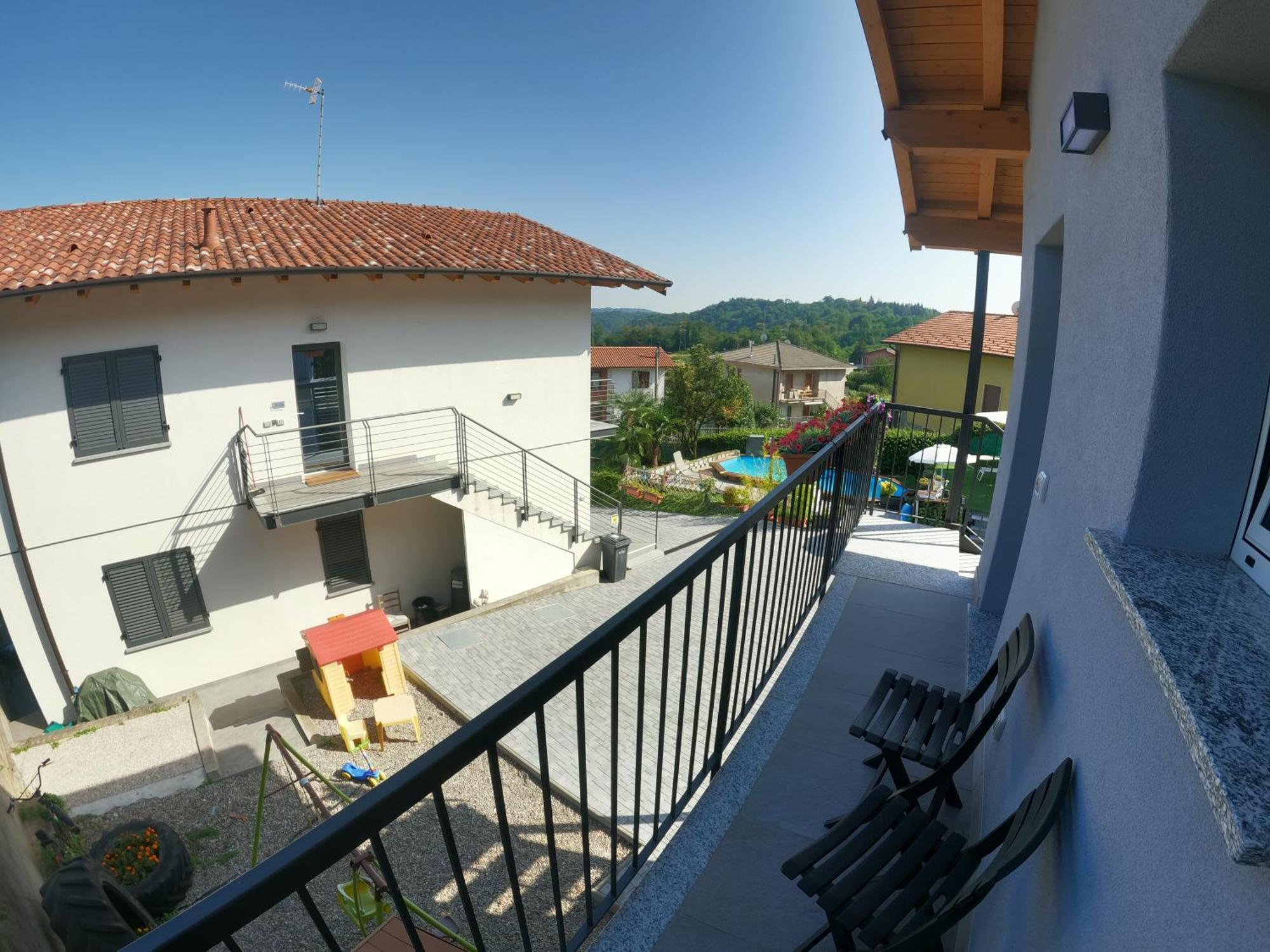 Casa Charlie Apartment Arcisate Стая снимка