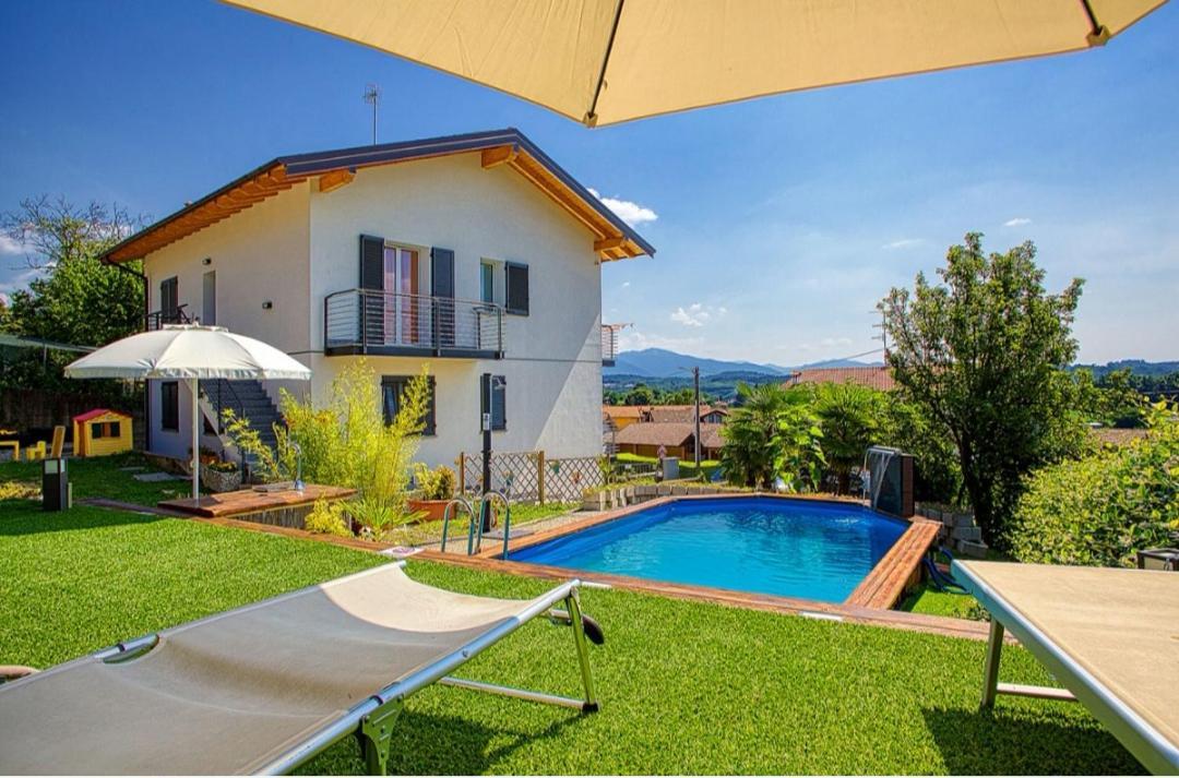Casa Charlie Apartment Arcisate Стая снимка